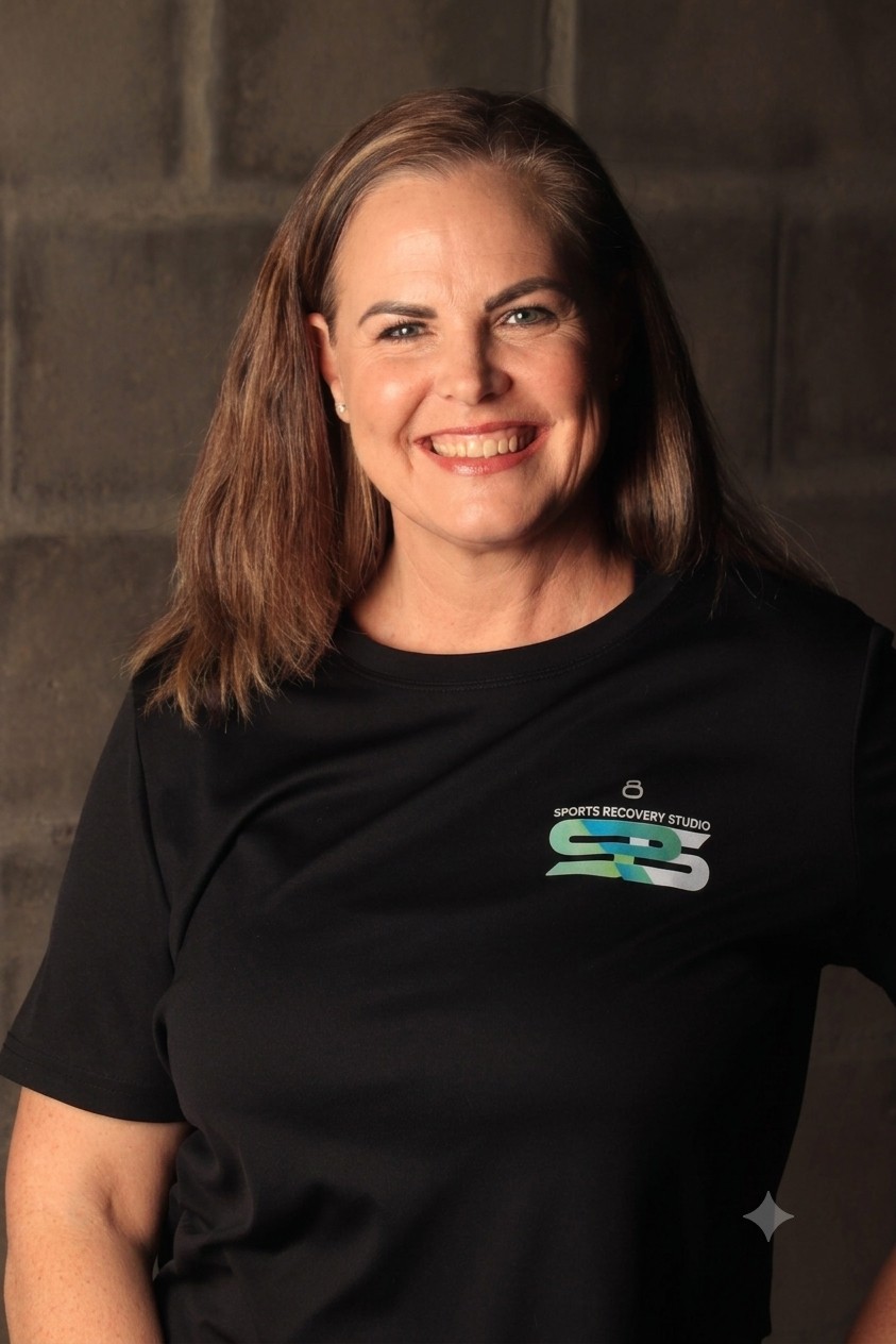TRACEY, Front of House